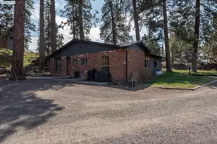21060 Knott Rd, Bend, OR 97702 - Photo 36
