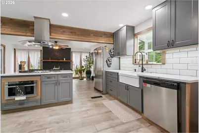 21 NE 194th Ave, Portland, OR 97230 - Photo 12