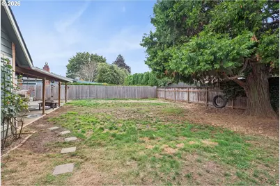 21 NE 194th Ave, Portland, OR 97230 - Photo 38