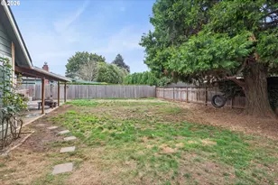 21 NE 194th Ave, Portland, OR 97230 - Photo 38