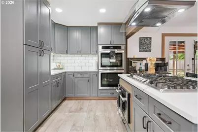 21 NE 194th Ave, Portland, OR 97230 - Photo 14