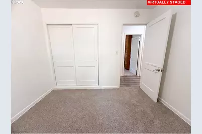 4219 SE Ellis St, Portland, OR 97206 - Photo 4