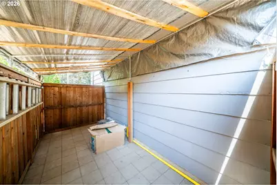 712 NE 195th Ave, Portland, OR 97230 - Photo 26