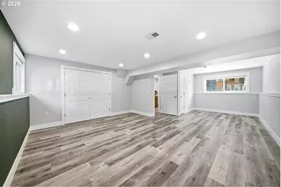 712 NE 195th Ave, Portland, OR 97230 - Photo 24