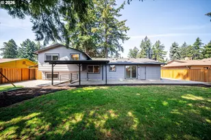712 NE 195th Ave, Portland, OR 97230 - Photo 32