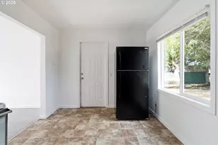 9201 SE 77th Ct, Portland, OR 97206 - Photo 10