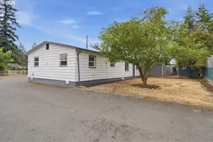 9201 SE 77th Ct, Portland, OR 97206 - Photo 24