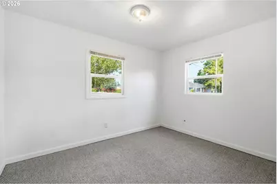 9201 SE 77th Ct, Portland, OR 97206 - Photo 18