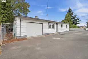 9201 SE 77th Ct, Portland, OR 97206 - Photo 4