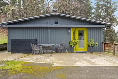 570 SE Leland St, Roseburg, OR 97470 - Photo 2