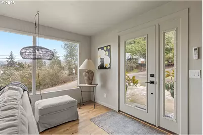 570 SE Leland St, Roseburg, OR 97470 - Photo 4