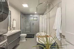 570 SE Leland St, Roseburg, OR 97470 - Photo 30