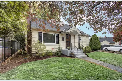 615 W 39th St, Vancouver, WA 98660 - Photo 2