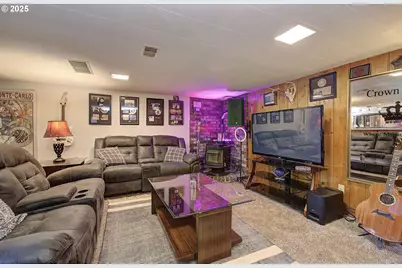 615 W 39th St, Vancouver, WA 98660 - Photo 18