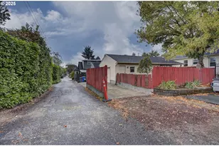 615 W 39th St, Vancouver, WA 98660 - Photo 20