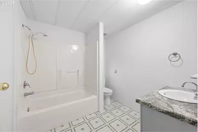 1600 Rhododendron Dr #429, Florence, OR 97439 - Photo 26