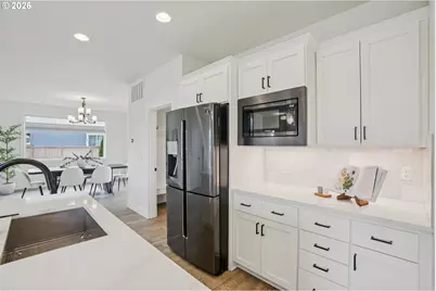 3809 SE Reed Dr, Hillsboro, OR 97123 - Photo 12