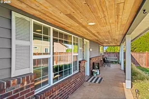 1898 Iron Horse Rd, Eugene, OR 97402 - Photo 6