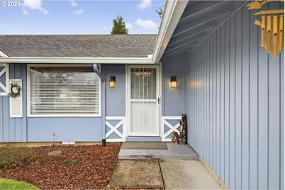 641 SE 154th Ave, Portland, OR 97233 - Photo 6