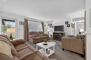 641 SE 154th Ave, Portland, OR 97233 - Photo 10