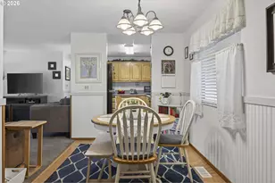 641 SE 154th Ave, Portland, OR 97233 - Photo 12