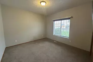 18877 Highland Dr, Oregon City, OR 97045 - Photo 18