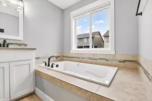 4132 SW Brixton Ave, Gresham, OR 97080 - Photo 26