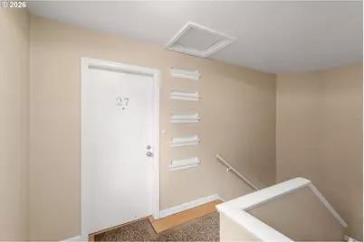 230 NE 60th Ave #27, Portland, OR 97213 - Photo 4