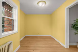 230 NE 60th Ave, Portland, OR 97213 - Photo 10