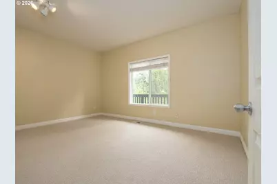 13728 SW 130th Pl, Tigard, OR 97223 - Photo 38