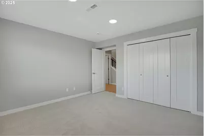 16489 NW Liberty St, Portland, OR 97229 - Photo 20