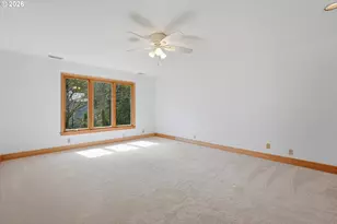 7025 SW Windemere Loop, Portland, OR 97225 - Photo 22