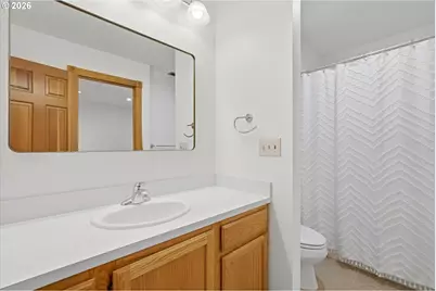 7025 SW Windemere Loop, Portland, OR 97225 - Photo 28
