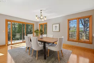 7025 SW Windemere Loop, Portland, OR 97225 - Photo 12
