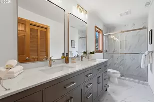 7025 SW Windemere Loop, Portland, OR 97225 - Photo 18
