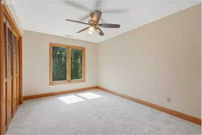 7025 SW Windemere Loop, Portland, OR 97225 - Photo 22