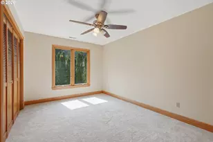 7025 SW Windemere Loop, Portland, OR 97225 - Photo 22