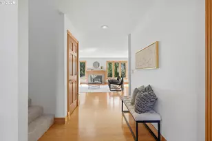 7025 SW Windemere Loop, Portland, OR 97225 - Photo 2