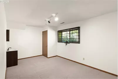 680 NW Torrey View Ln, Portland, OR 97229 - Photo 14