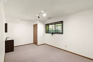 680 NW Torreyview Ln, Portland, OR 97229 - Photo 14