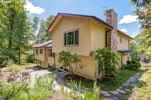 680 NW Torreyview Ln, Portland, OR 97229 - Photo 16