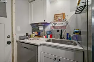 7347 SE 86th Ave, Portland, OR 97266 - Photo 16