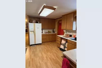 64294 Penny Rd, Coos Bay, OR 97420 - Photo 10