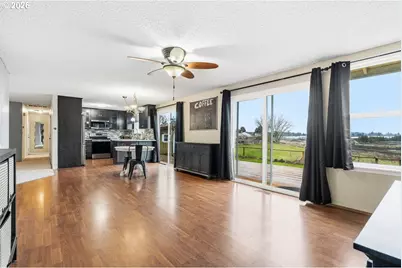 1122 SE Fir Grove Loop, Hillsboro, OR 97123 - Photo 6