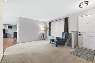 1122 SE Fir Grove Loop, Hillsboro, OR 97123 - Photo 14