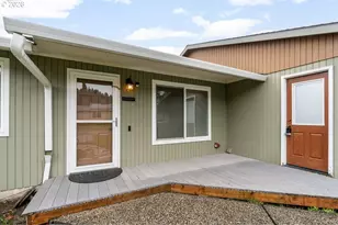 1122 SE Fir Grove Loop, Hillsboro, OR 97123 - Photo 22