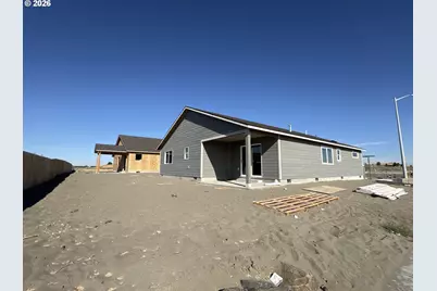 896 E Maple Brook Ave, Hermiston, OR 97838 - Photo 10
