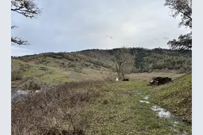 996 SE Eagles View Dr, Roseburg, OR 97470 - Photo 4