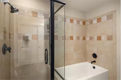 6122 S Riverpoint Ln, Portland, OR 97239 - Photo 22