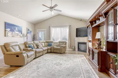 20845 SW Eggert Way, Beaverton, OR 97078 - Photo 4